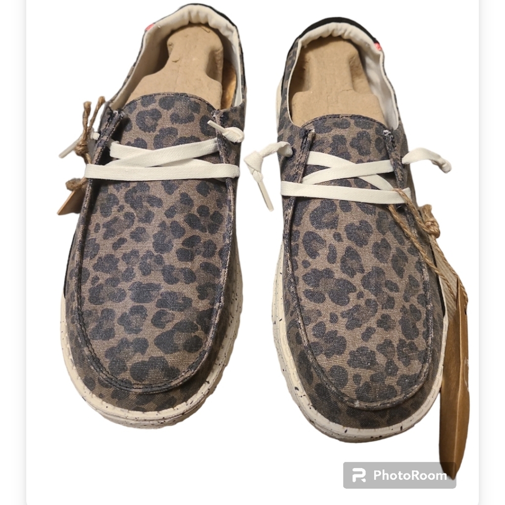 Hey dude brand new with tags